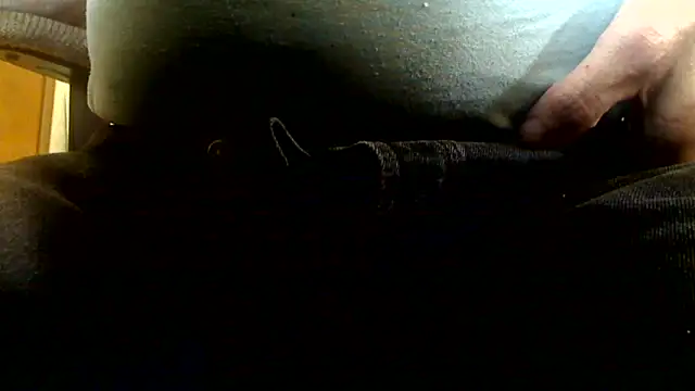 Snapshot of markluvskitty chatting on 10-13-25, 01:11 markluvskitty online show from 10-13-25, 01:11