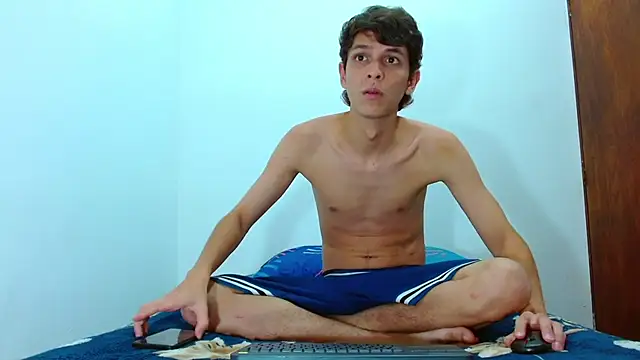 Lucho-Cole online show from 06-20-26, 03:53