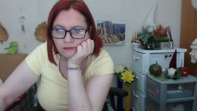 Snapshot of PlayfullMature chatting on 03-05-25, 05:29 PlayfullMature online show from 03-05-25, 05:29