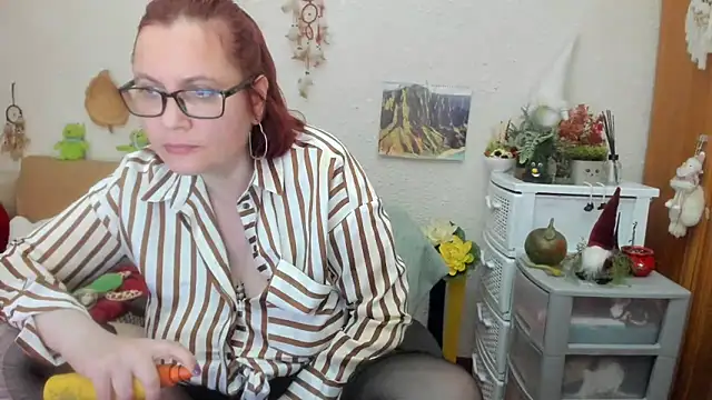 Snapshot of PlayfullMature chatting on 03-05-25, 09:48 PlayfullMature online show from 03-05-25, 09:48