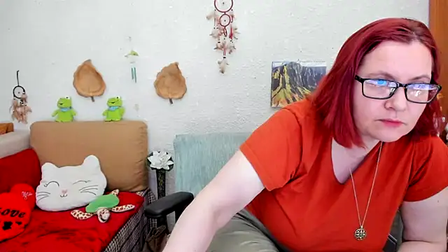 Snapshot of PlayfullMature chatting on 03-13-25, 11:05 PlayfullMature online show from 03-13-25, 11:05