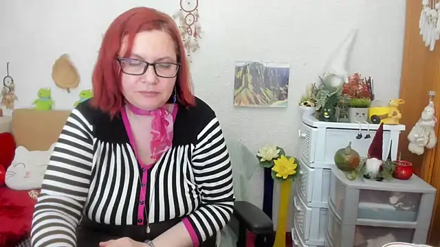 Snapshot of PlayfullMature chatting on 03-16-25, 02:10 PlayfullMature online show from 03-16-25, 02:10