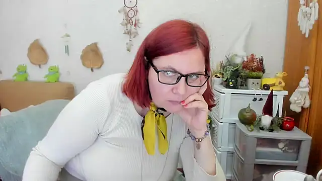 Snapshot of PlayfullMature chatting on 03-16-25, 10:55 PlayfullMature online show from 03-16-25, 10:55