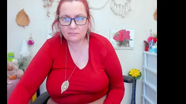 Snapshot of PlayfullMature chatting on 09-12-25, 02:28 PlayfullMature online show from 09-12-25, 02:28