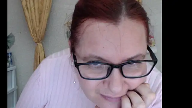 Snapshot of PlayfullMature chatting on 10-01-25, 11:44 PlayfullMature online show from 10-01-25, 11:44