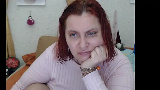 Snapshot of PlayfullMature chatting on 10-24-25, 09:49 PlayfullMature online show from 10-24-25, 09:49