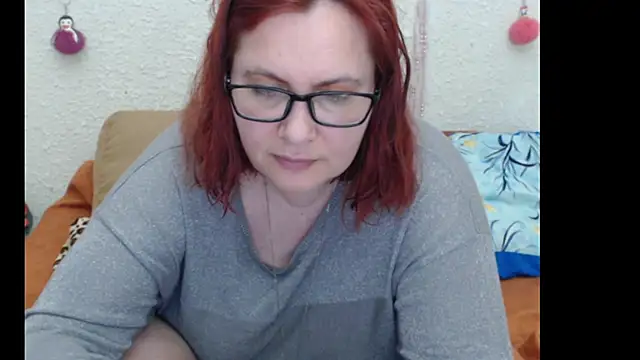 Snapshot of PlayfullMature chatting on 11-02-25, 04:42 PlayfullMature online show from 11-02-25, 04:42