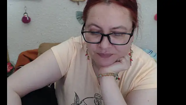 Snapshot of PlayfullMature chatting on 11-12-25, 04:07 PlayfullMature online show from 11-12-25, 04:07