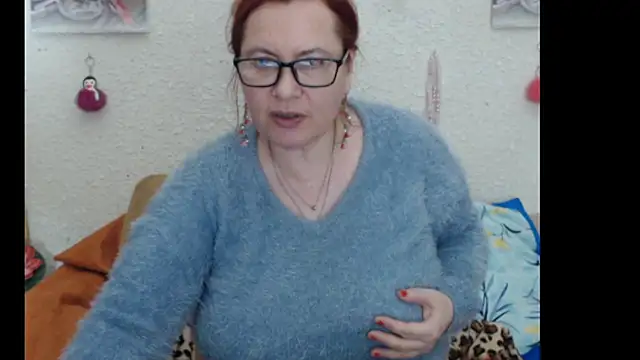 Snapshot of PlayfullMature chatting on 11-13-25, 07:02 PlayfullMature online show from 11-13-25, 07:02