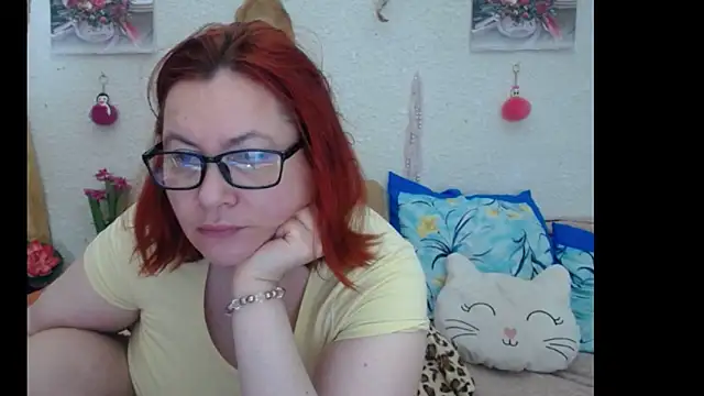 Snapshot of PlayfullMature chatting on 11-14-25, 11:20 PlayfullMature online show from 11-14-25, 11:20