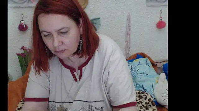 Snapshot of PlayfullMature chatting on 11-16-25, 01:17 PlayfullMature online show from 11-16-25, 01:17