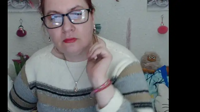 Snapshot of PlayfullMature chatting on 11-25-25, 05:02 PlayfullMature online show from 11-25-25, 05:02