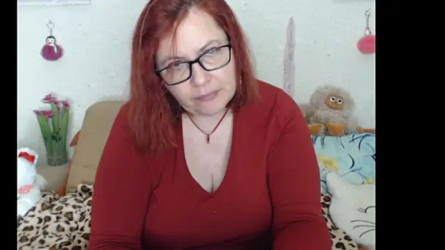 Snapshot of PlayfullMature chatting on 11-28-25, 06:21 PlayfullMature online show from 11-28-25, 06:21