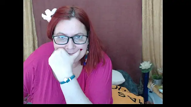 Snapshot of PlayfullMature chatting on 03-09-26, 02:26 PlayfullMature online show from 03-09-26, 02:26