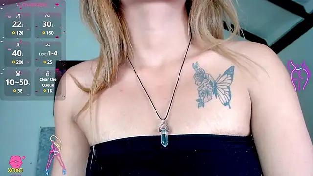 Snapshot of Eva_Hoot chatting on 01-16-25, 01:58 Eva Hoot online show from 01-16-25, 01:58