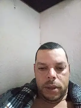 Snapshot of Widson321 chatting on 06-11-26, 10:41 Widson321 online show from 06-11-26, 10:41