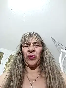 Snapshot of biancchi chatting on 01-30-25, 11:55 biancchi online show from 01-30-25, 11:55