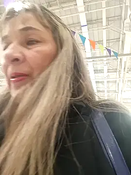 Snapshot of biancchi chatting on 02-07-25, 11:24 biancchi online show from 02-07-25, 11:24