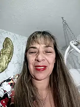 Snapshot of biancchi chatting on 02-25-25, 12:55 biancchi online show from 02-25-25, 12:55