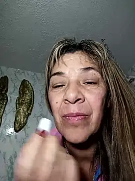 Snapshot of biancchi chatting on 02-26-25, 09:53 biancchi online show from 02-26-25, 09:53