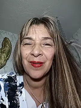 Snapshot of biancchi chatting on 03-03-25, 02:15 biancchi online show from 03-03-25, 02:15