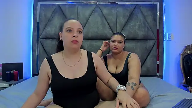 Snapshot of Danielaandximena chatting on 02-12-25, 08:59 Danielaandximena online show from 02-12-25, 08:59