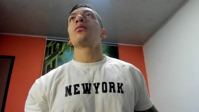 aquiles 51 online show from 12-14-25, 01:27