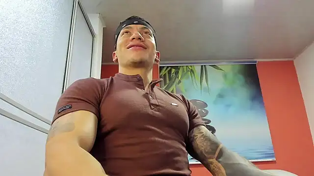 aquiles 51 online show from 03-16-26, 05:50