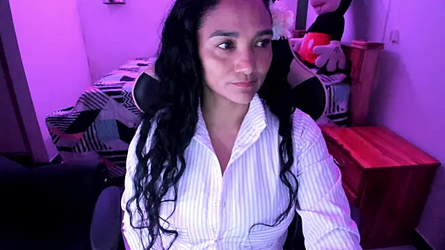 rayza mature 154 online show from 05-06-26, 11:21