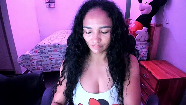 rayza mature 154 online show from 05-25-26, 03:07