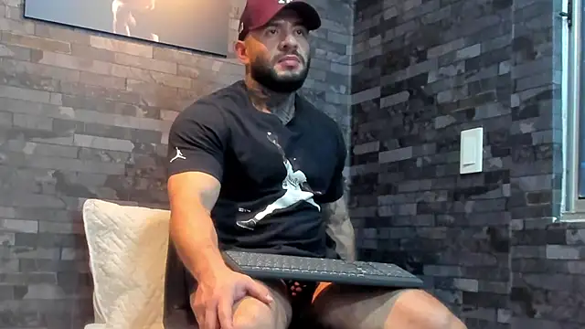 BruceDallas online show from 05-26-26, 11:23