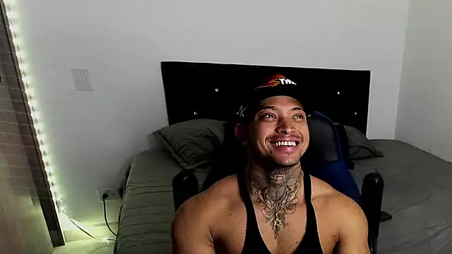 Stiven collins online show from 03-10-25, 05:22