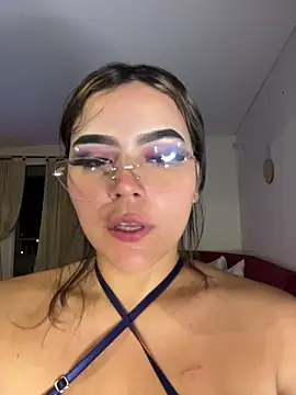 Chloemercury online show from 12-02-25, 04:29