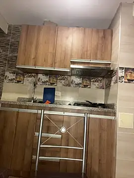 Chloemercury online show from 12-04-25, 05:28