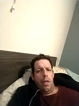 Knuffelstaaf123 online show from 02-18-25, 03:53