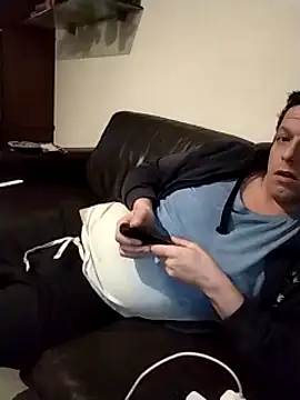 Knuffelstaaf123 online show from 02-26-25, 07:42