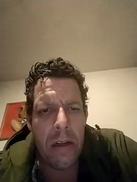 Knuffelstaaf123 online show from 03-17-25, 01:46