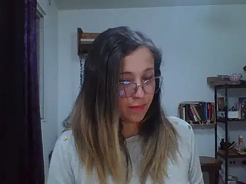Snapshot of charlott_ponce chatting on 02-04-26, 12:49 charlott ponce online show from 02-04-26, 12:49