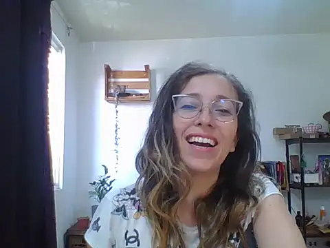 Snapshot of charlott_ponce chatting on 02-09-26, 05:17 charlott ponce online show from 02-09-26, 05:17
