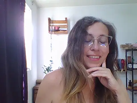 Snapshot of charlott_ponce chatting on 02-18-26, 07:10 charlott ponce online show from 02-18-26, 07:10