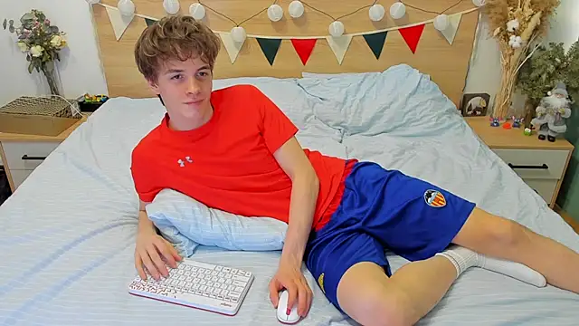 Fandi 777 online show from 02-25-25, 01:39