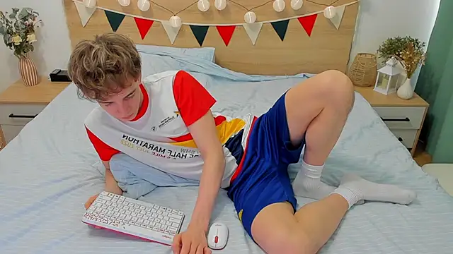 Fandi 777 online show from 03-11-25, 07:04