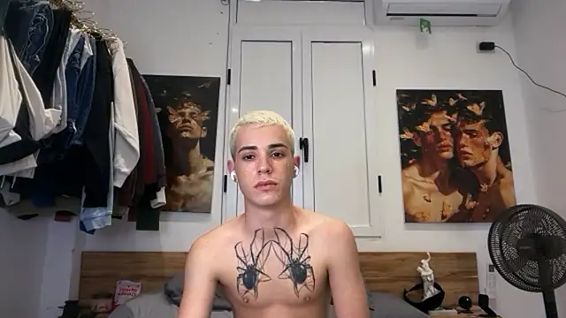 Cristian Delgado online show from 04-28-26, 07:52