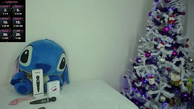 Snapshot of LauraSofia_Cam chatting on 12-08-24, 09:57 LauraSofia Cam online show from 12-08-24, 09:57