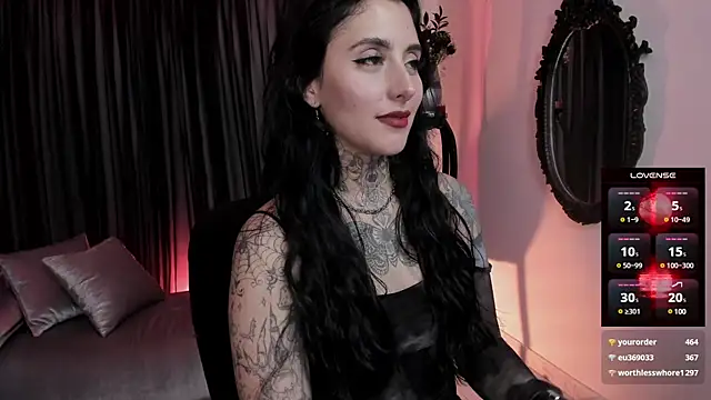 Snapshot of nasty_aliice1 chatting on 12-29-24, 03:44 nasty aliice1 online show from 12-29-24, 03:44