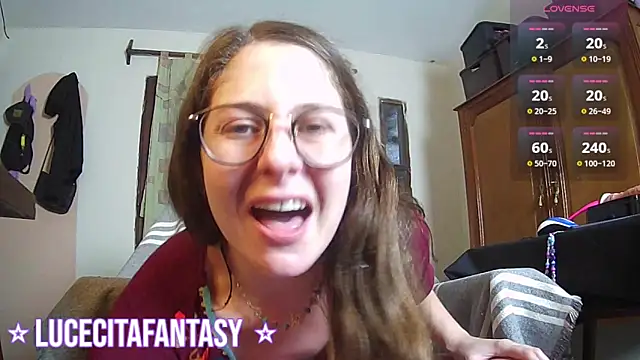 Snapshot of lucecitafantasy2 chatting on 02-10-26, 02:26 lucecitafantasy2 online show from 02-10-26, 02:26