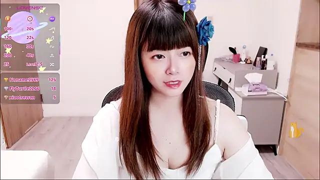 Snapshot of a0513 chatting on 10-07-25, 03:31 a0513 online show from 10-07-25, 03:31