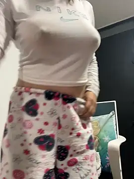 ruby santana777 online show from 12-04-25, 01:48