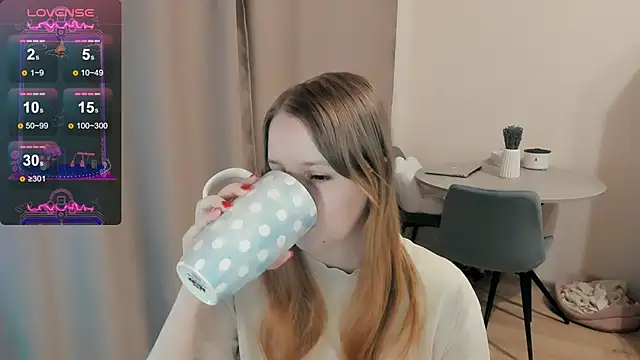 Snapshot of Alyaley chatting on 02-17-25, 04:04 Alyaley online show from 02-17-25, 04:04