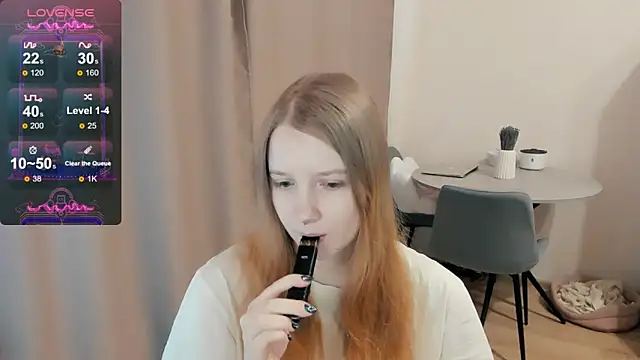Snapshot of Alyaley chatting on 02-28-25, 12:42 Alyaley online show from 02-28-25, 12:42